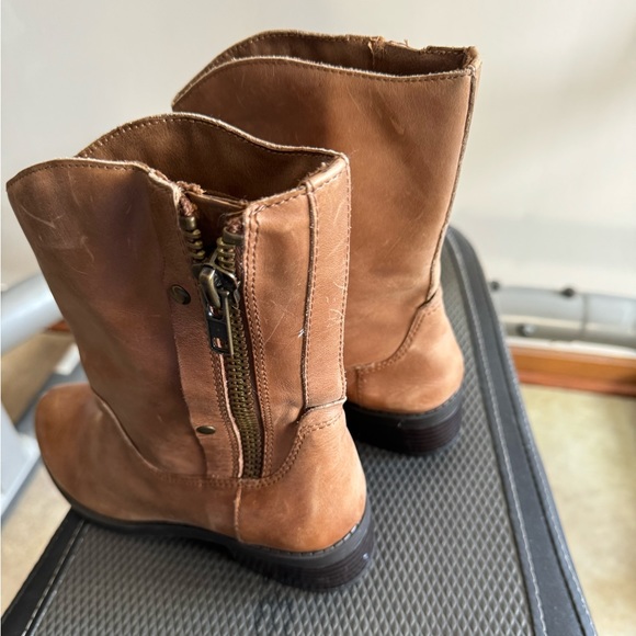 Jessica Simpson boot - Picture 2 of 5